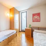 Marzia By Interhome